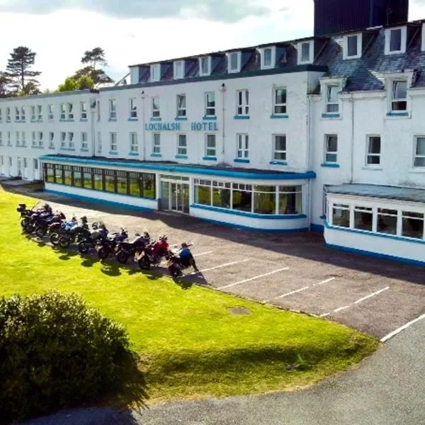 Lochalsh Hotel with Views to the beautiful Isle of Skye, hotel in Glenelg