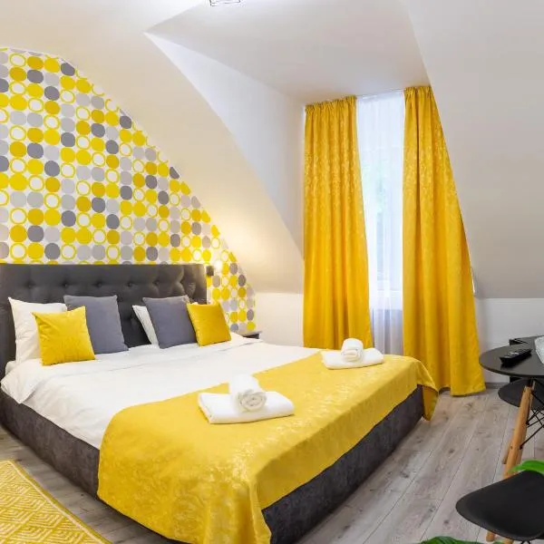 Hotel Amel Rooms, hotell i Curciu