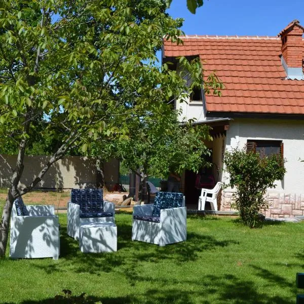 Macedonia, Accommodations,rentals"Villa Vevcani" Vevchani, hótel í Gorna Belica