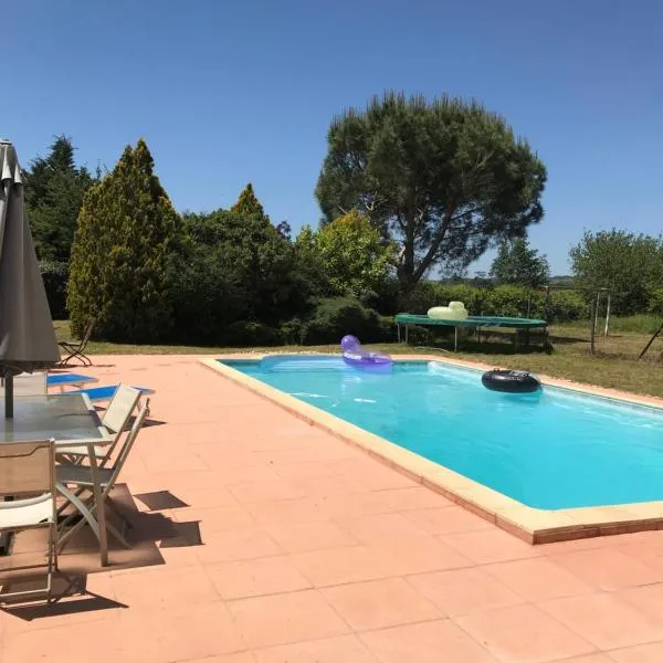 gîte de Fontjalabert en campagne tout confort, hotel v destinácii Lisle-sur-Tarn