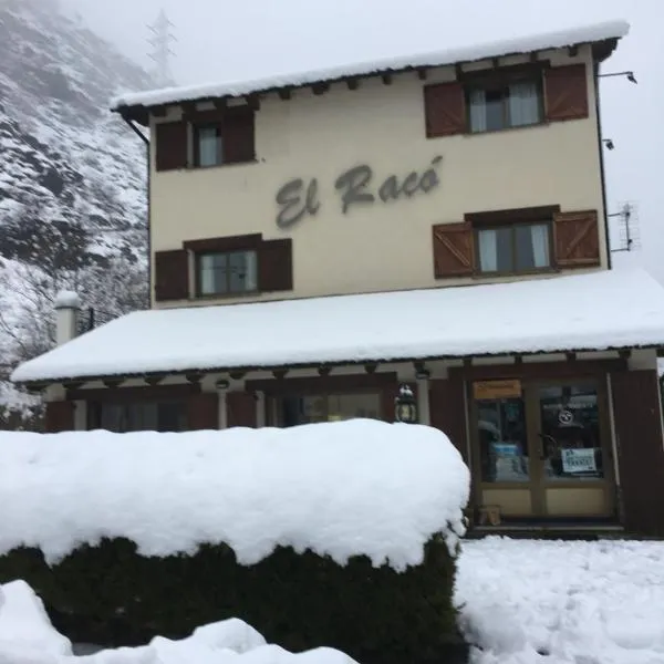 DUPLEX ALPINO，里亞爾普的飯店