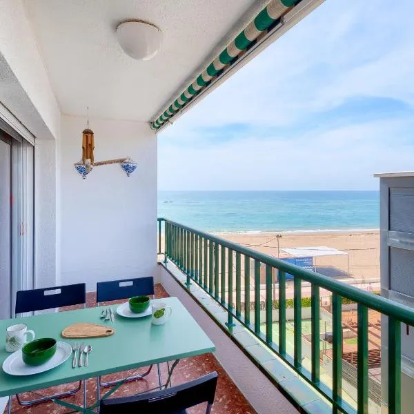 LG Sea Views, hotel di Calafell