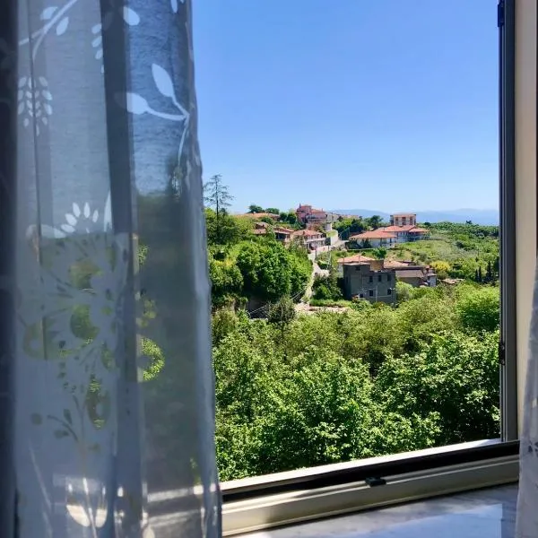 Fiori e farfalle apartment, hotel in Caprarola