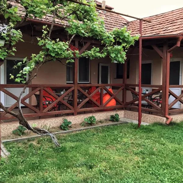 Villa “Eleon”, hotel en Velyka Bihanʼ