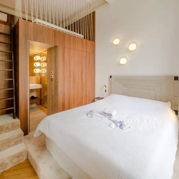 Appartement de standing 2 - tour Eiffel/Invalides