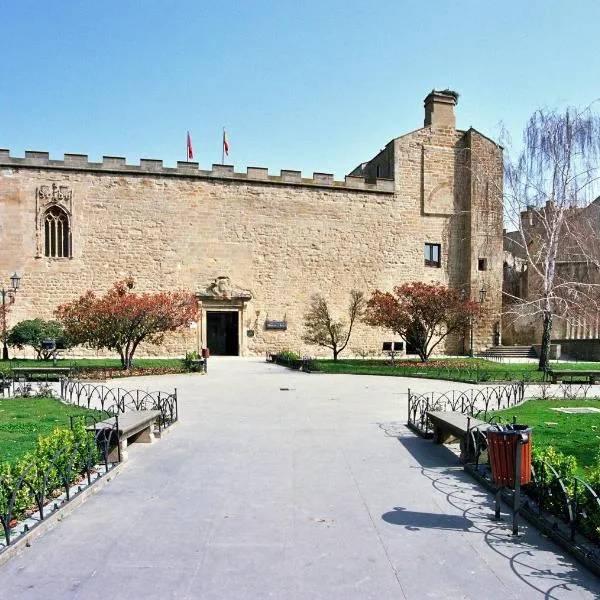 Parador de Olite, hotel di Olite