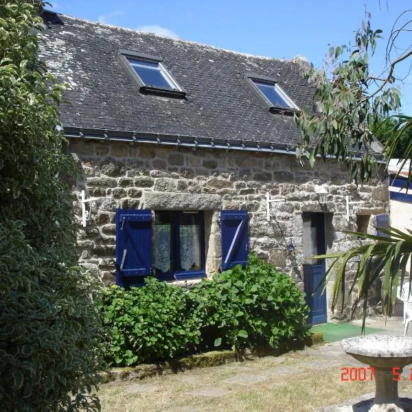 Gite La Maison du Pêcheur, hotell i Ploemel