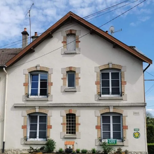 Chambres dhôtes Logette, hotel v destinaci Consenvoye