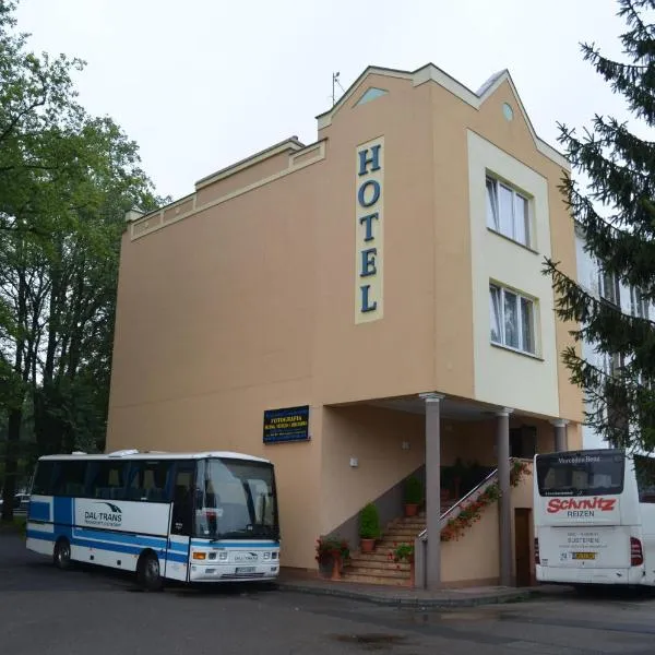 Hotel Olimp, ξενοδοχείο σε Chojnice