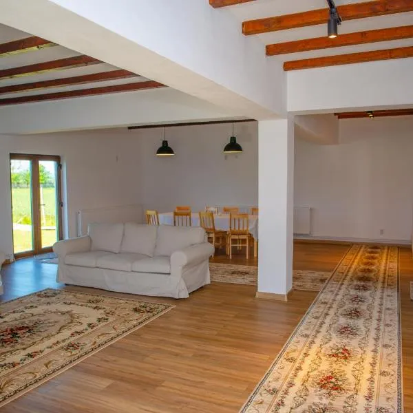 Family House Pristol, hotel in Pristol