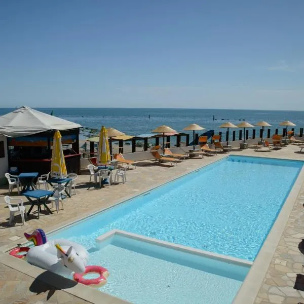 Residence Baiadosol, hotel a Lido di Fermo