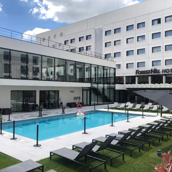 Hôtel Forest Hill Meudon Velizy, hotel v destinaci Meudon