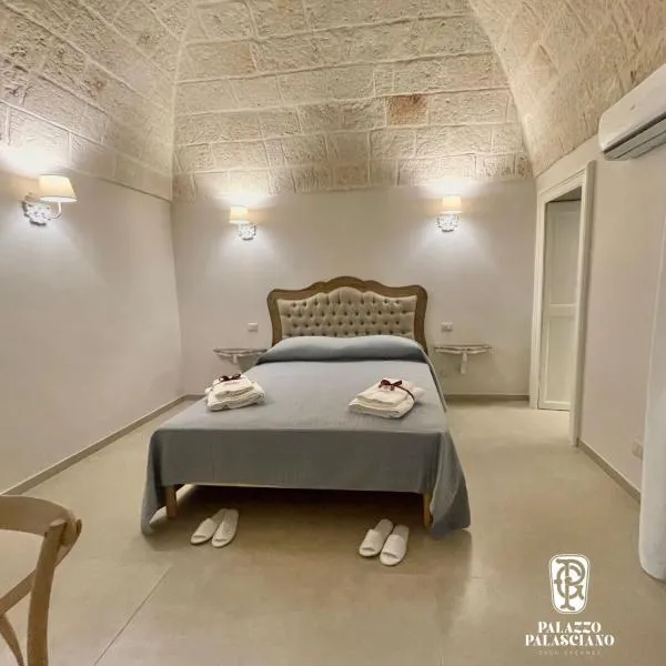 Palazzo Palasciano, מלון במונופולי