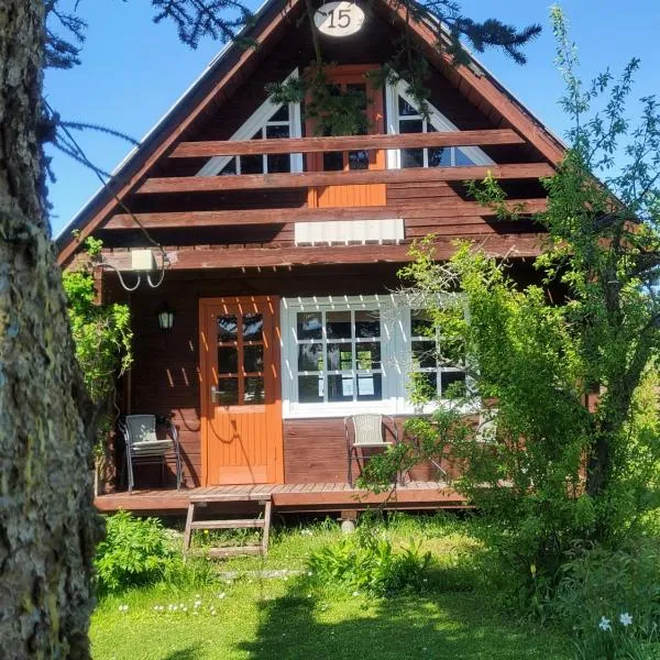Papli suvemajake, hotel v destinaci Haapsalu