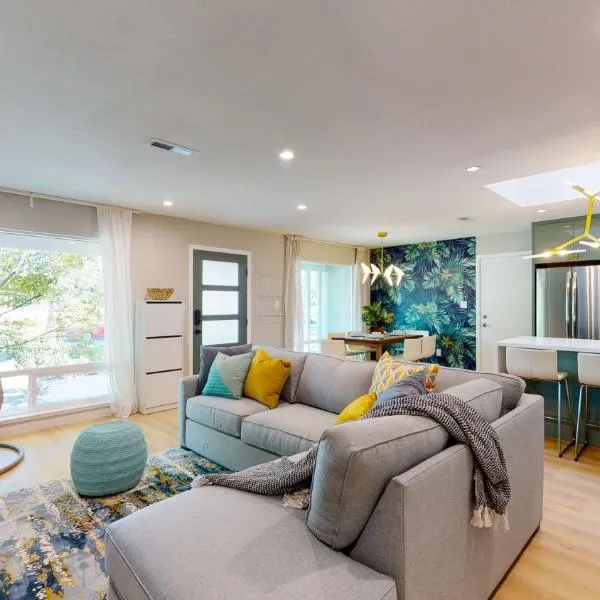 @ Marbella Lane - SJ Designer Home 3BR Ldry+P, hotel em San José