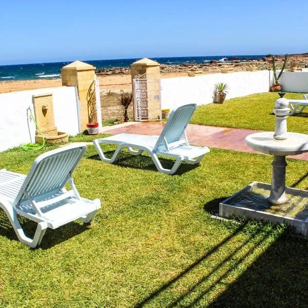 Villa Island Zembra, hotel v destinaci El Haouaria