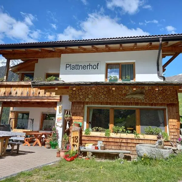 Plattnerhof, hotel em Fundres