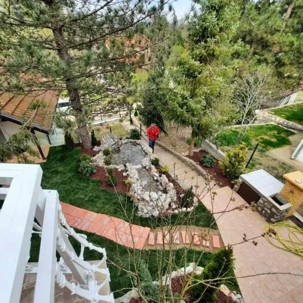 Villa M, hotel v destinaci Vinci