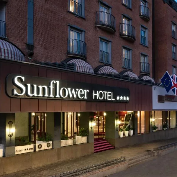 Viesnīca Hotel Sunflower pilsētā Arēze
