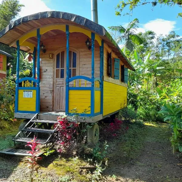 Hosteria La Roulotte - Mindo, hotel v destinaci Mindo