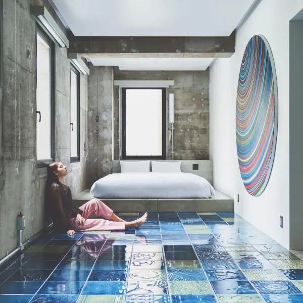 BnA WALL โรงแรมในโตเกียว