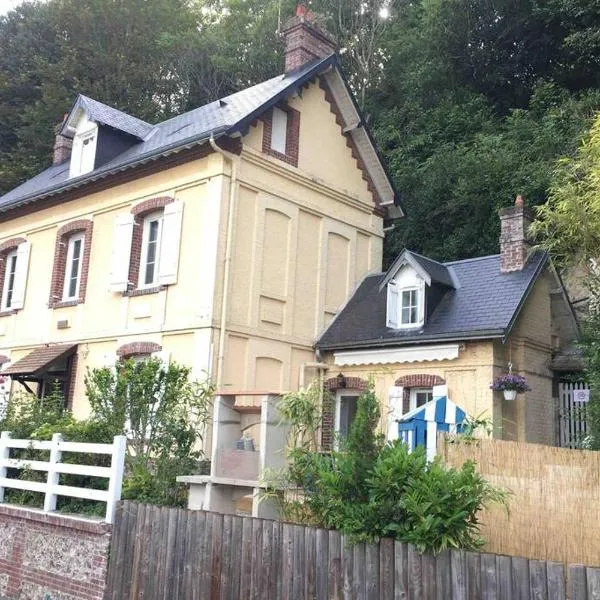 A 600m de la plage 6pers Meublé de tourisme 3 étoiles La Villa des Grottes, hotelli kohteessa Veulettes-sur-Mer