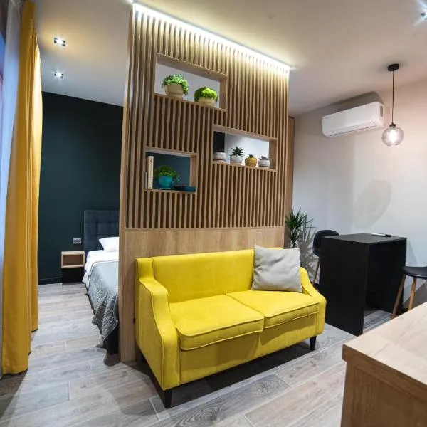 Luxury Apartments Petofi, hotel in Uzhhorod