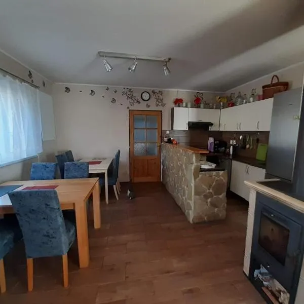 Ubytování v soukromí, hotel v destinaci Dobré Pole