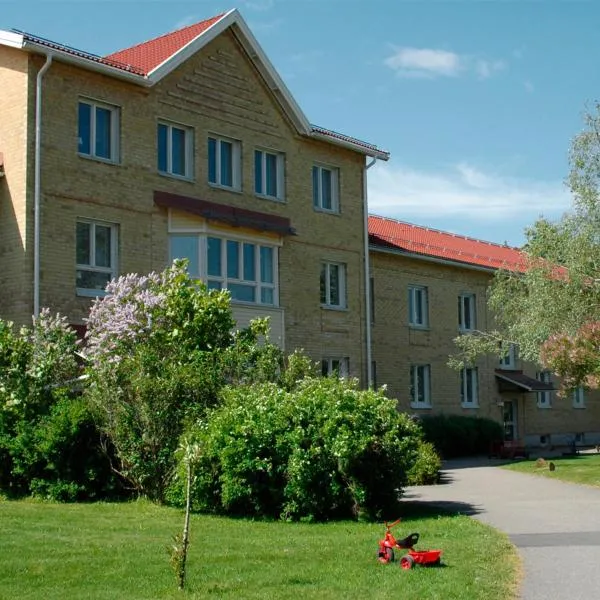 Härnösands folkhögskolas Bed & Breakfast – hotel w mieście Härnösand