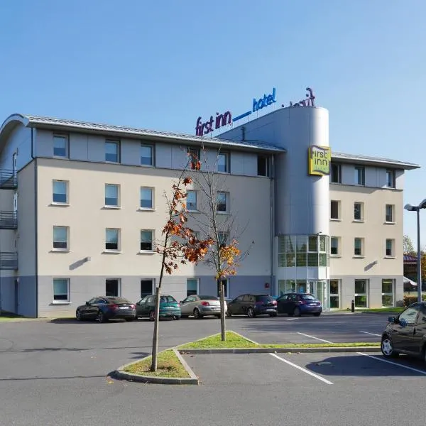 First Inn Hotel Paris Sud Les Ulis, hotell i Les Ulis