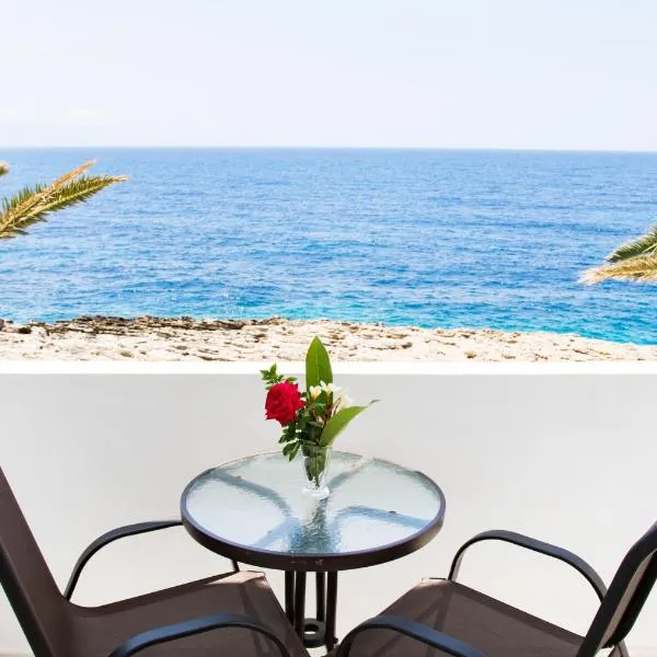 Hotel Krinos, hotelli kohteessa Karpathos