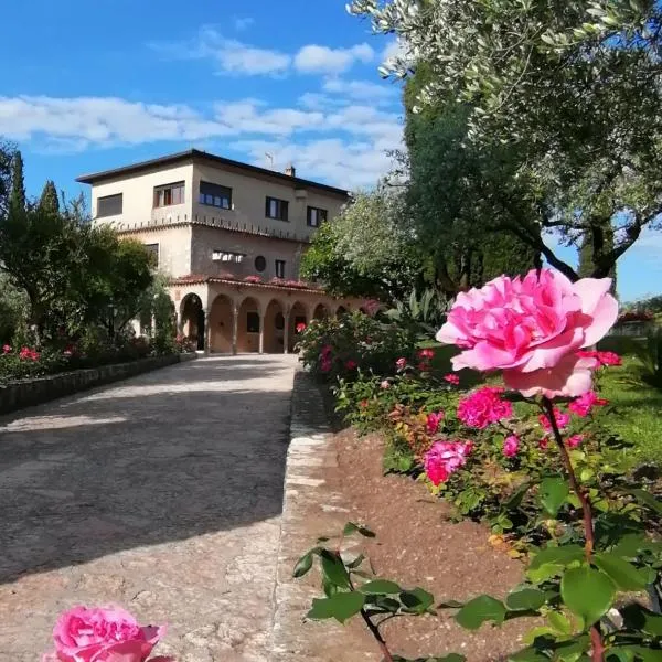 Villa Paradiso, hotel v Sirmione