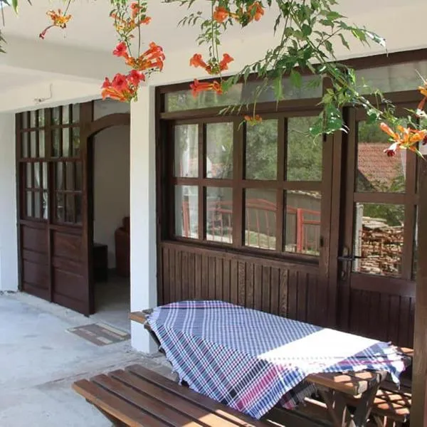 Apartman NeSa Boracko jezero, hotel v destinaci Konjic