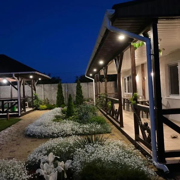 Три кошки, hotel di Chornomorsk