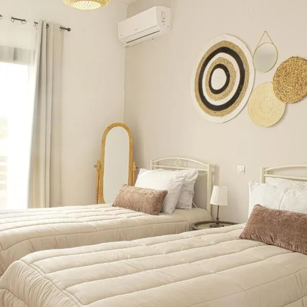 Ayerina First floor Apartment, khách sạn ở Arillas