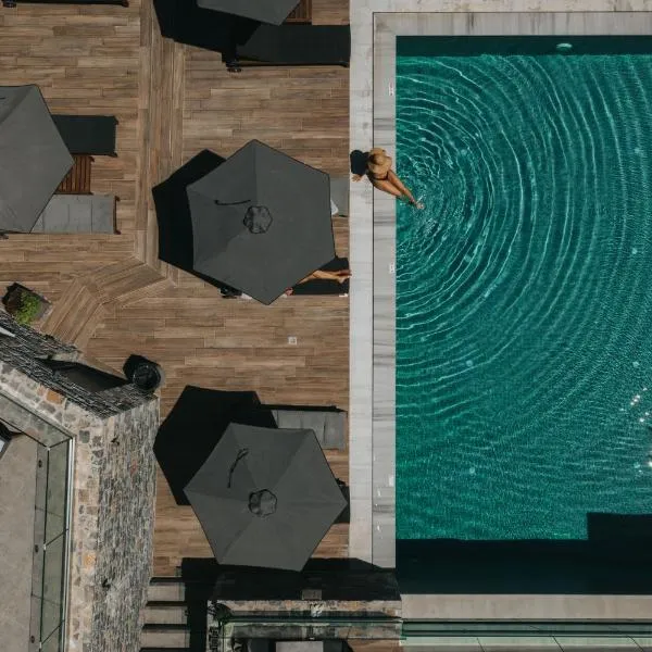 Seascape Luxury Residences, hotel Ajía Pelajíában