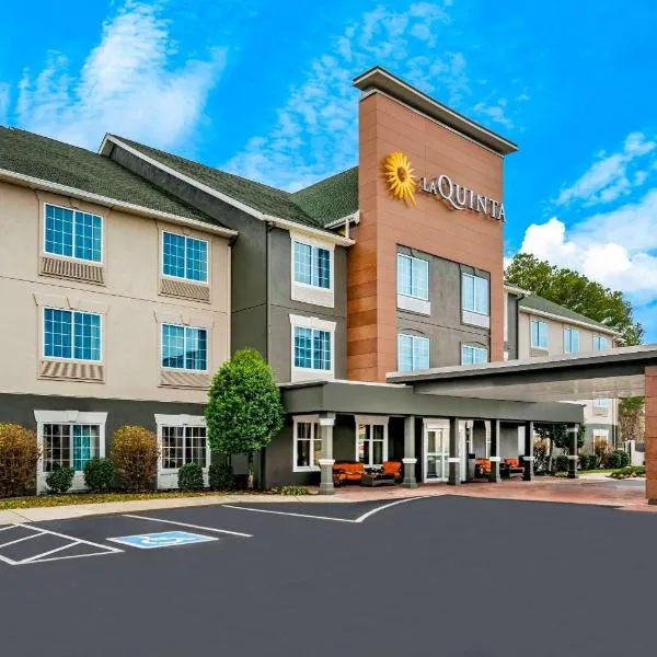 La Quinta by Wyndham Cookeville, hotel in Silver Point