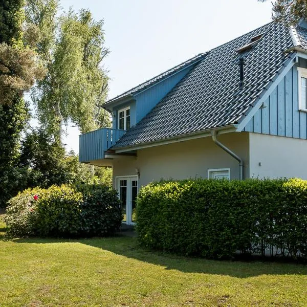 Haus Michel 02, hotel en Born