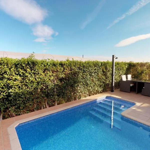 Villa Chestnut - A Murcia Holiday Rentals Property, khách sạn ở Los Alcázares