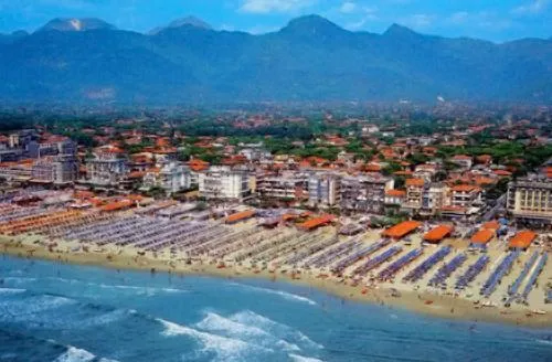 Hotel Montecarlo, hotel v Lido di Camaiore