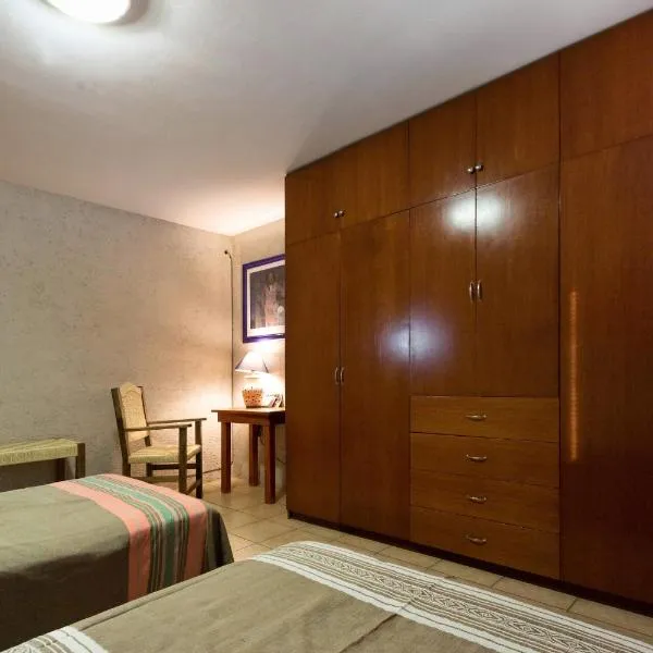 La Casita del Abuelo Bonita Casa de Cantera y Adobe, hotel in Oaxaca