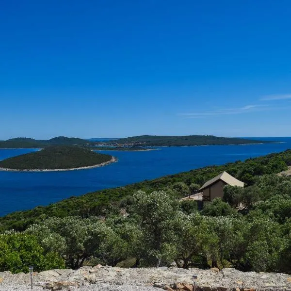 Glamping Tents and Mobile Homes Trasorka, hotell i Veli Lošinj