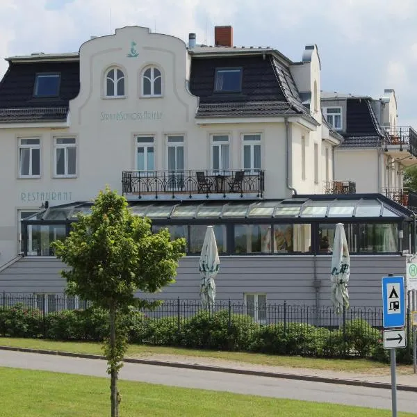 Pension Strandschloss Arielle, hotel in Börgerende-Rethwisch