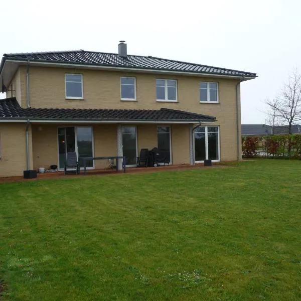Værelse i Augustenborg i stor villa, hotell sihtkohas Augustenborg