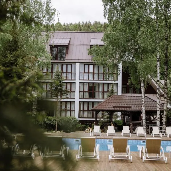 Yaremche Club Hotel, готель у місті Яремче