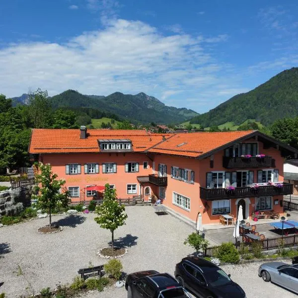 Hotel Garni Forsthaus Ruhpolding, viešbutis Rūpoldinge