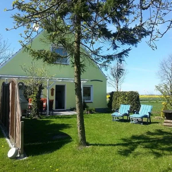 Haus Christine, hotel in Wremen