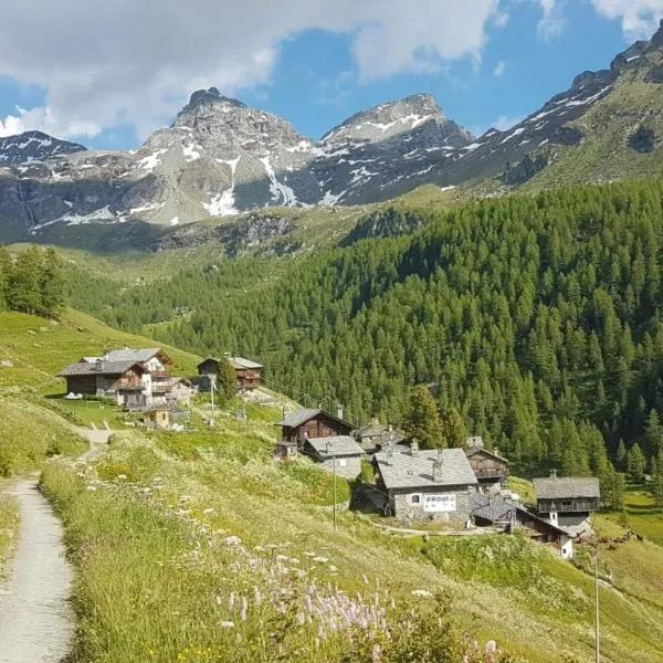 L' Aroula Rooms & Restaurant, ξενοδοχείο σε Champoluc
