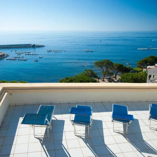 Albergo Miramare, hotel i Cala Gonone
