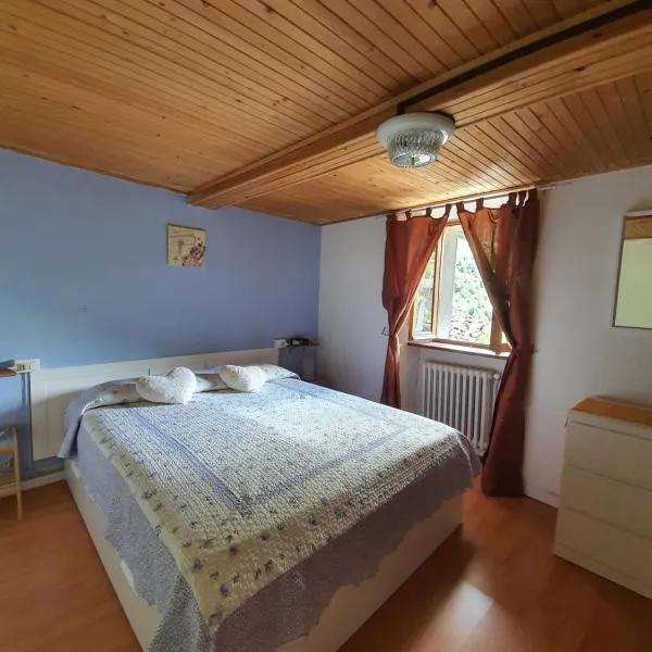 Coccinella House, hotel v destinaci Calasca Castiglione